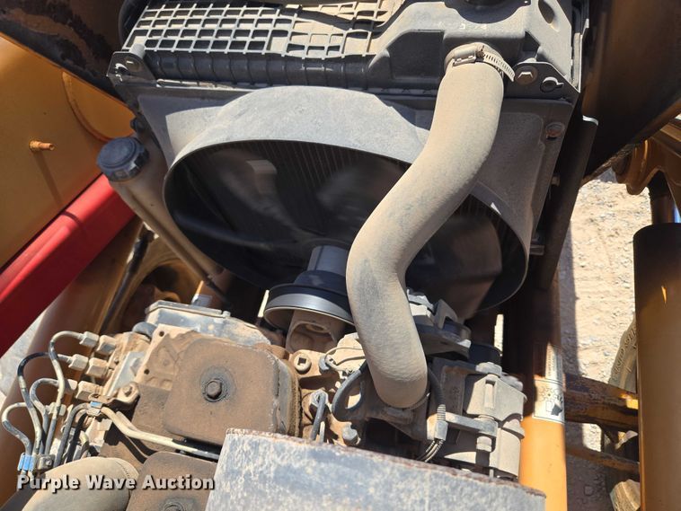 image for item EU3621 2005 Case 570MXT landscape tractor