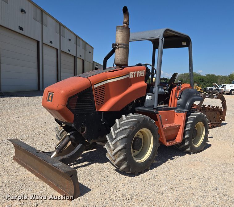 image for item EU3622 2003 Ditch Witch RT115H trencher