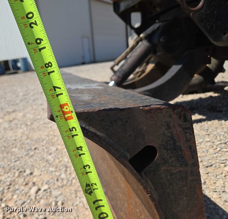 image for item EU3622 2003 Ditch Witch RT115H trencher