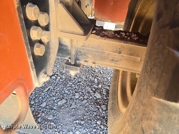 image for item EU3622 2003 Ditch Witch RT115H trencher