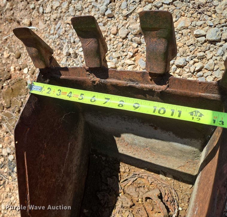 image for item EU3623 1977 Case Fleetline 30+4 trencher