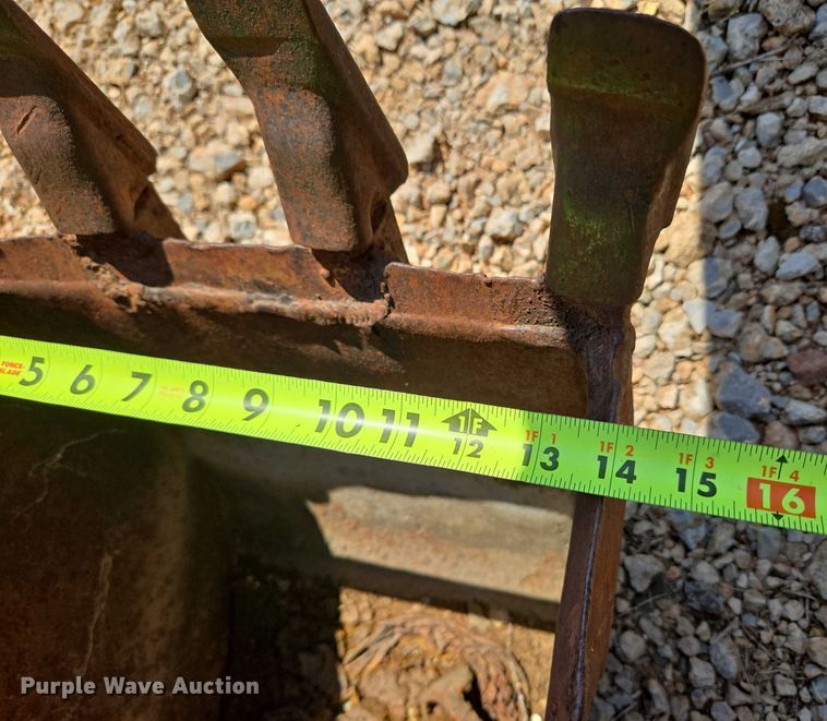 image for item EU3623 1977 Case Fleetline 30+4 trencher