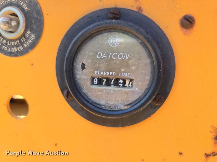 image for item EU3623 1977 Case Fleetline 30+4 trencher