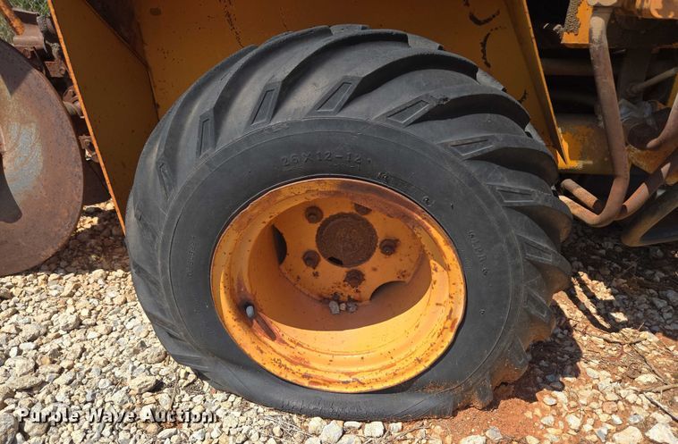 image for item EU3623 1977 Case Fleetline 30+4 trencher