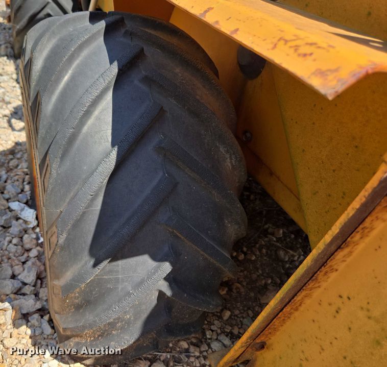 image for item EU3623 1977 Case Fleetline 30+4 trencher