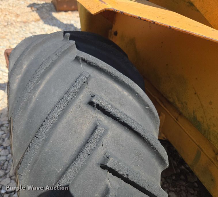 image for item EU3623 1977 Case Fleetline 30+4 trencher