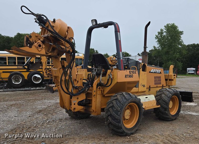 image for item EU3636 2001 Case 960 cable plow