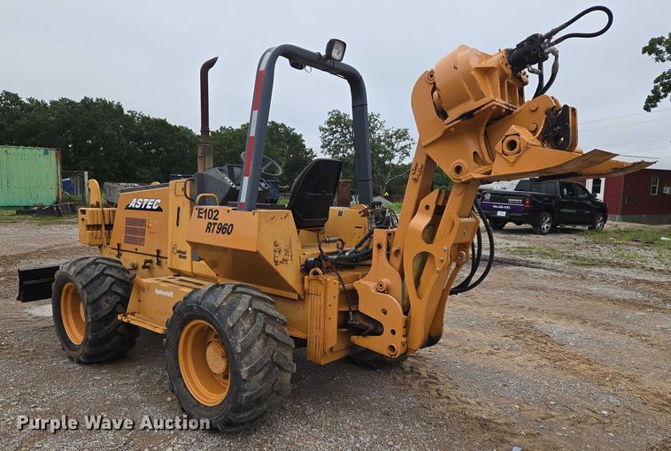 image for item EU3636 2001 Case 960 cable plow