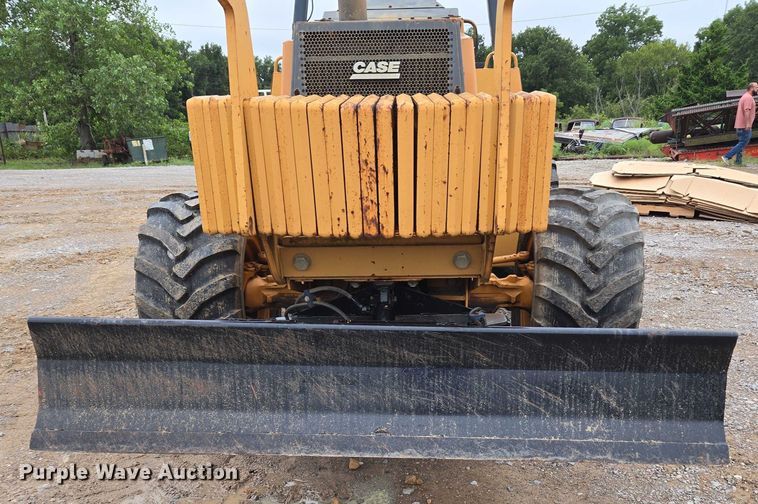 image for item EU3636 2001 Case 960 cable plow