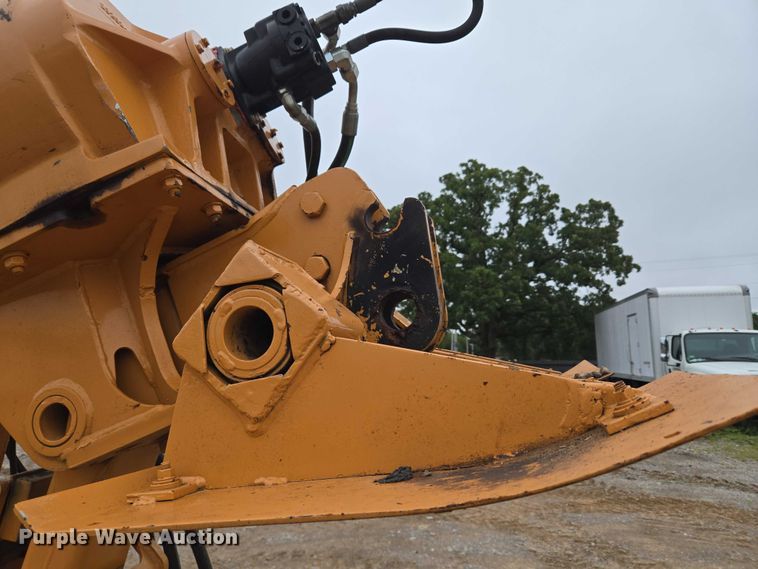 image for item EU3636 2001 Case 960 cable plow