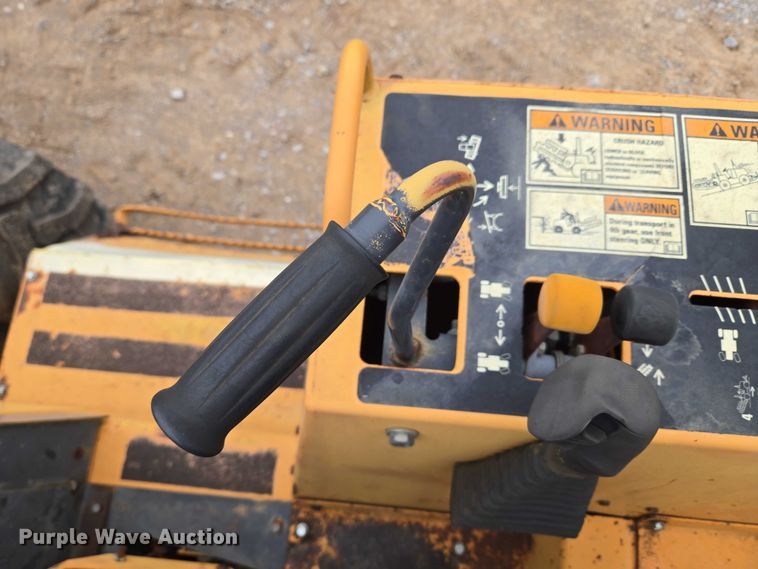 image for item EU3636 2001 Case 960 cable plow