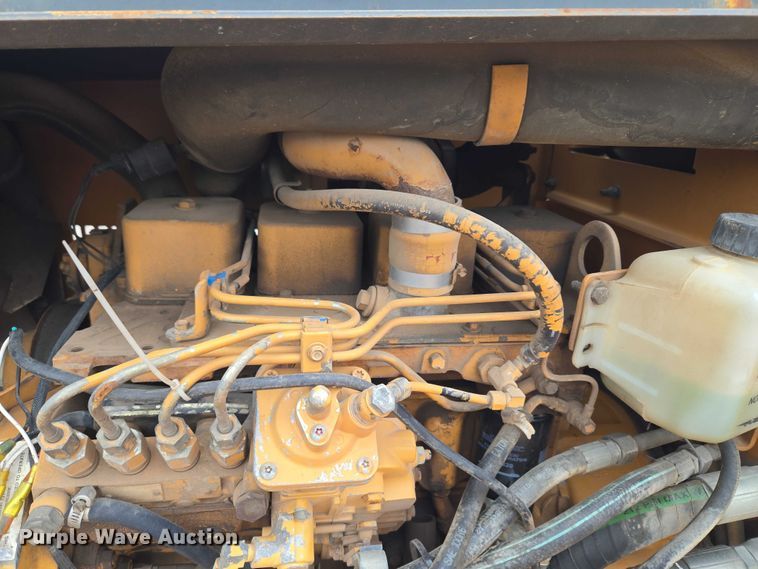 image for item EU3636 2001 Case 960 cable plow