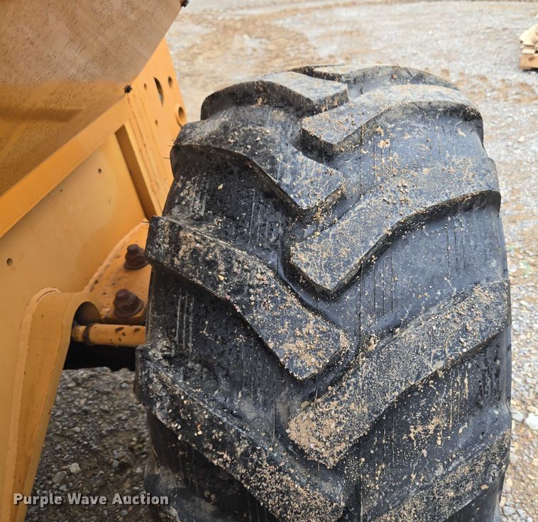 image for item EU3636 2001 Case 960 cable plow