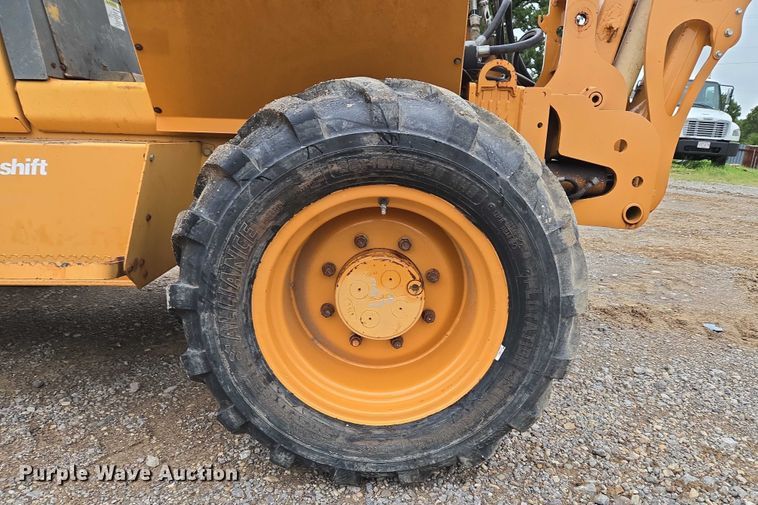 image for item EU3636 2001 Case 960 cable plow