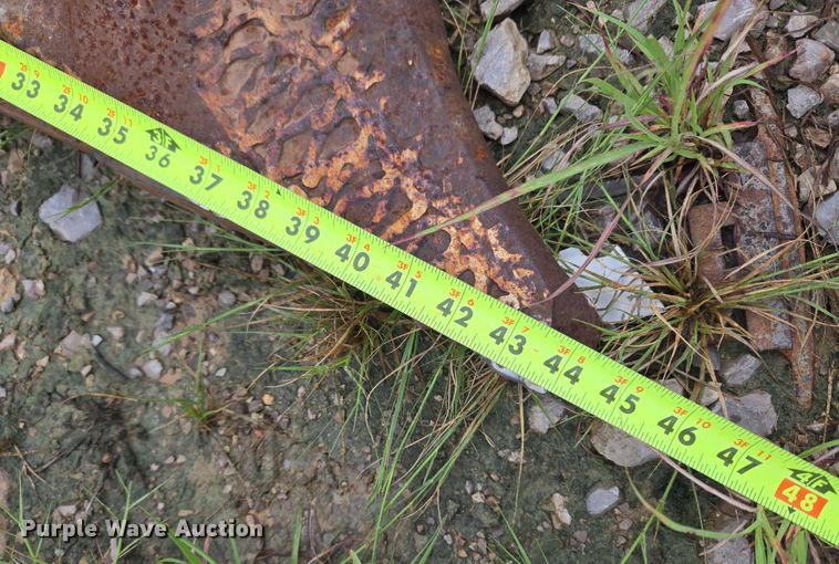 image for item EU3636 2001 Case 960 cable plow