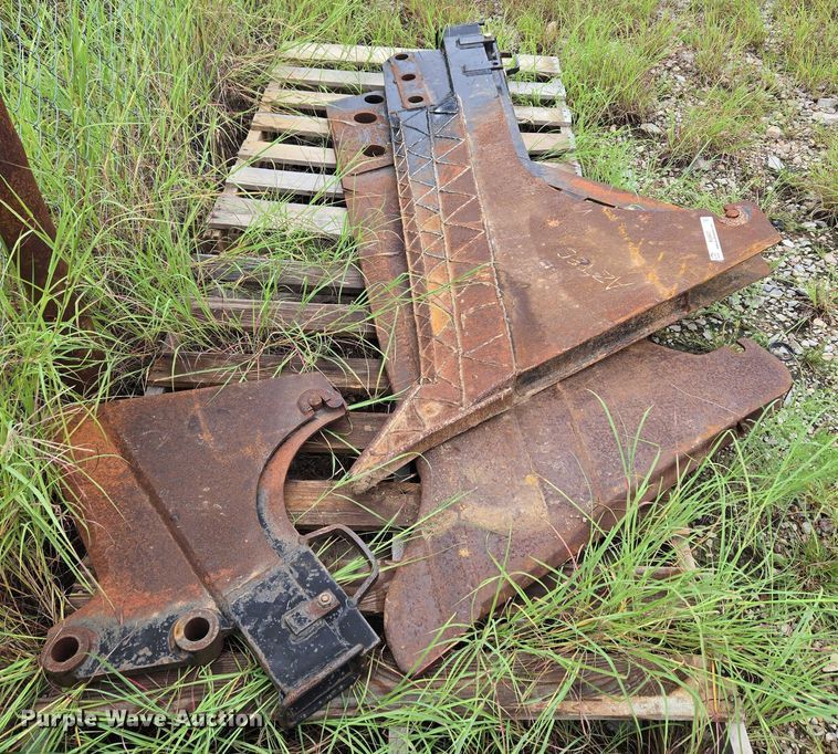 image for item EU3637 Cable plow blades