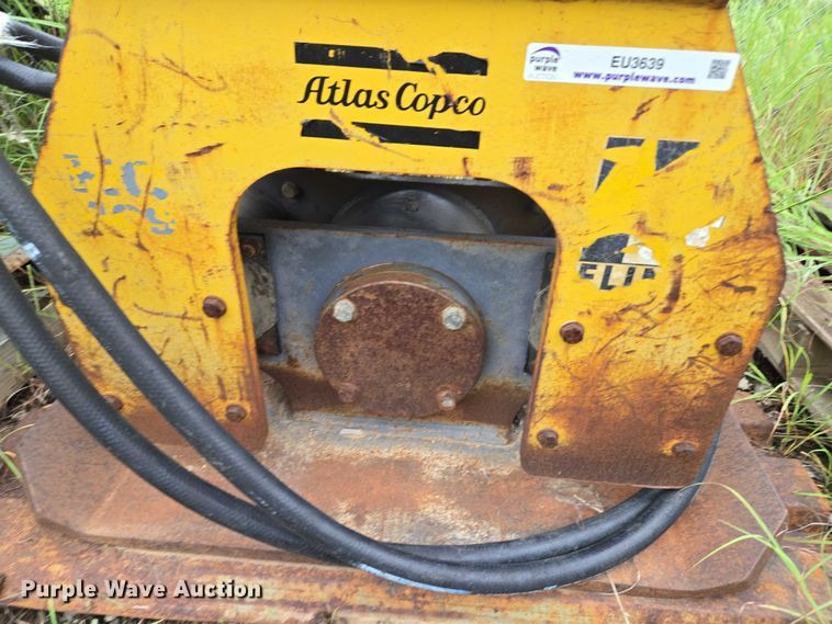 image for item EU3639 Atlas Copco HC 409 excavator plate compactor