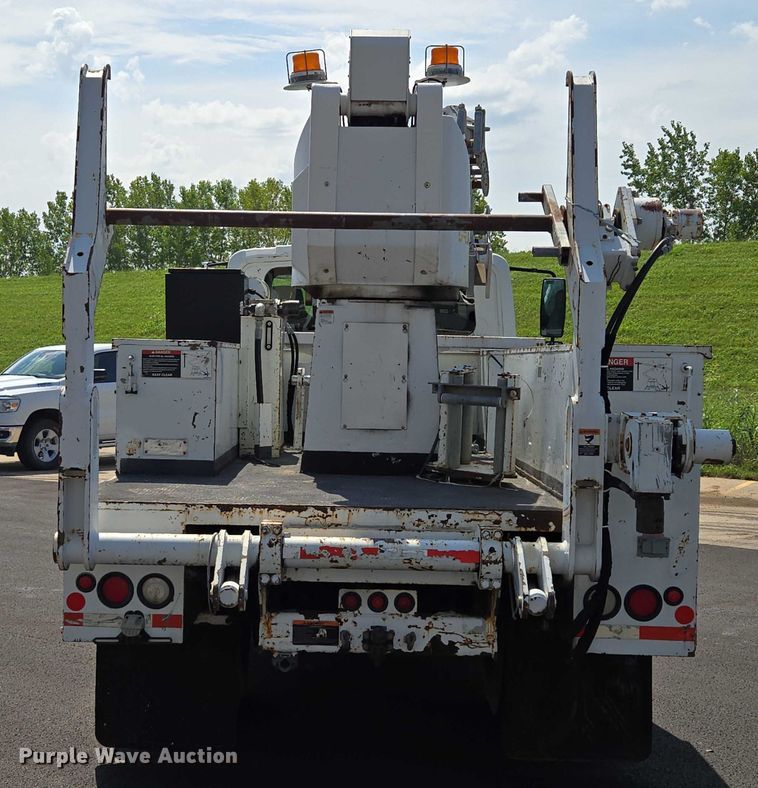 image for item EV1579 2012 International DuraStar 4300 cable placer bucket truck