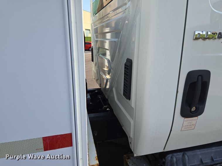 image for item EV1579 2012 International DuraStar 4300 cable placer bucket truck