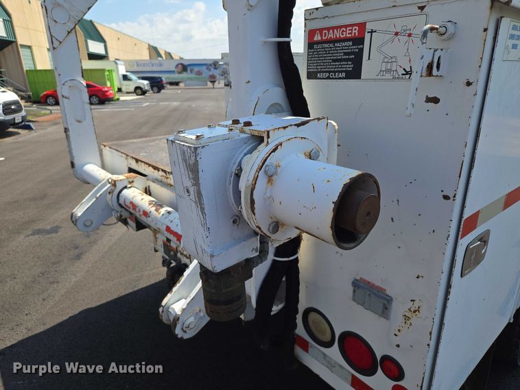image for item EV1579 2012 International DuraStar 4300 cable placer bucket truck