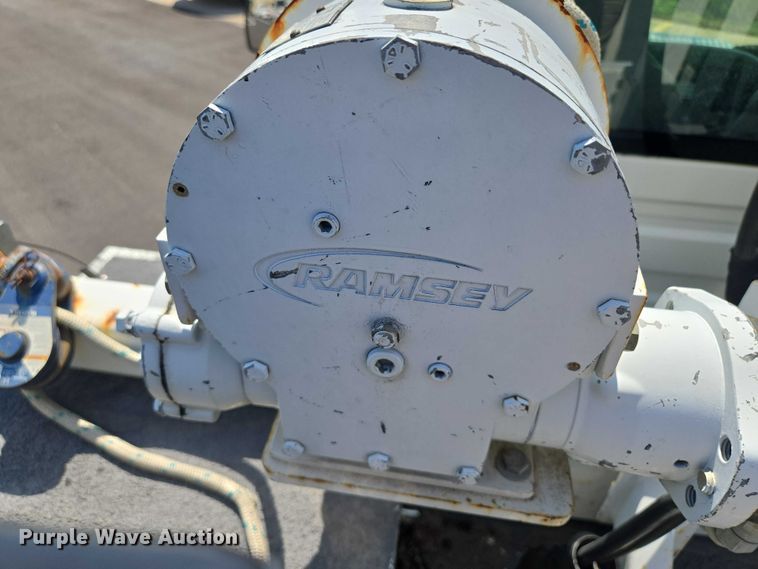 image for item EV1579 2012 International DuraStar 4300 cable placer bucket truck