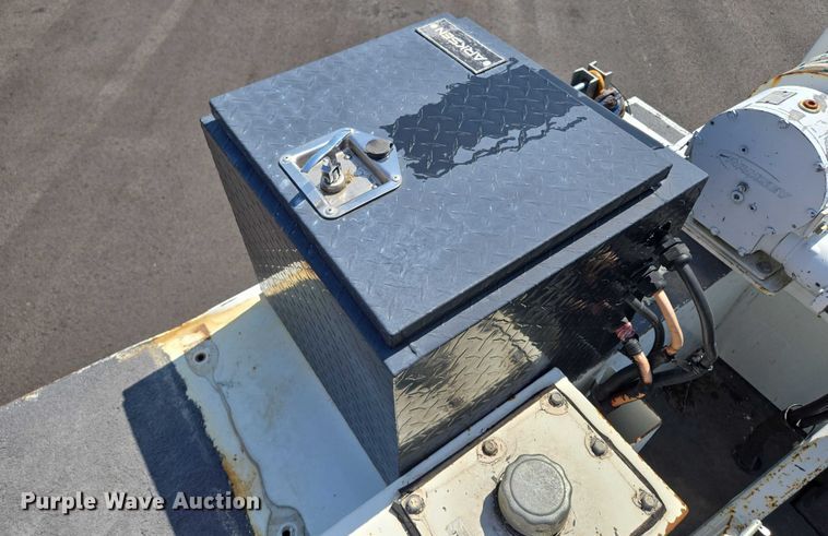 image for item EV1579 2012 International DuraStar 4300 cable placer bucket truck