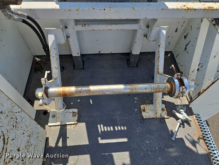 image for item EV1579 2012 International DuraStar 4300 cable placer bucket truck