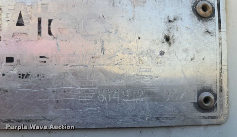 image for item EV1579 2012 International DuraStar 4300 cable placer bucket truck