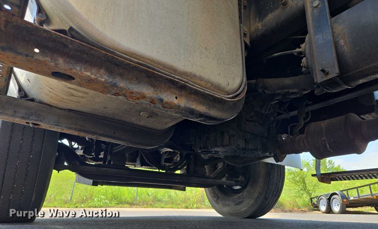 image for item EV1579 2012 International DuraStar 4300 cable placer bucket truck