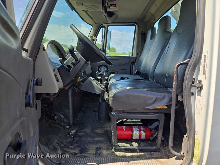 image for item EV1579 2012 International DuraStar 4300 cable placer bucket truck