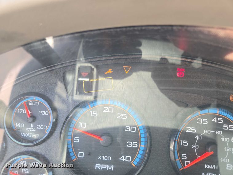 image for item EV1579 2012 International DuraStar 4300 cable placer bucket truck