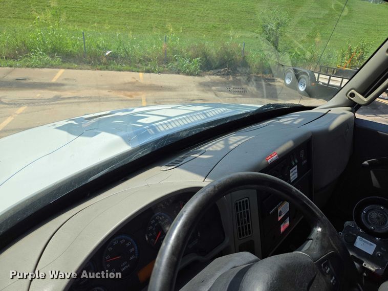 image for item EV1579 2012 International DuraStar 4300 cable placer bucket truck