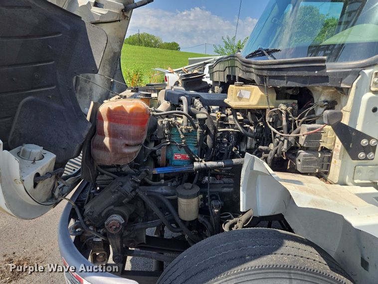 image for item EV1579 2012 International DuraStar 4300 cable placer bucket truck