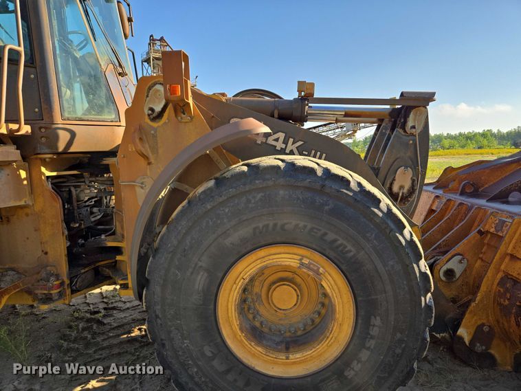 image for item EV1584 2017 John Deere 844K-III wheel loader