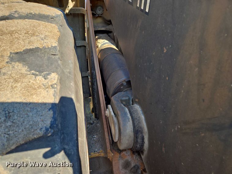 image for item EV1584 2017 John Deere 844K-III wheel loader