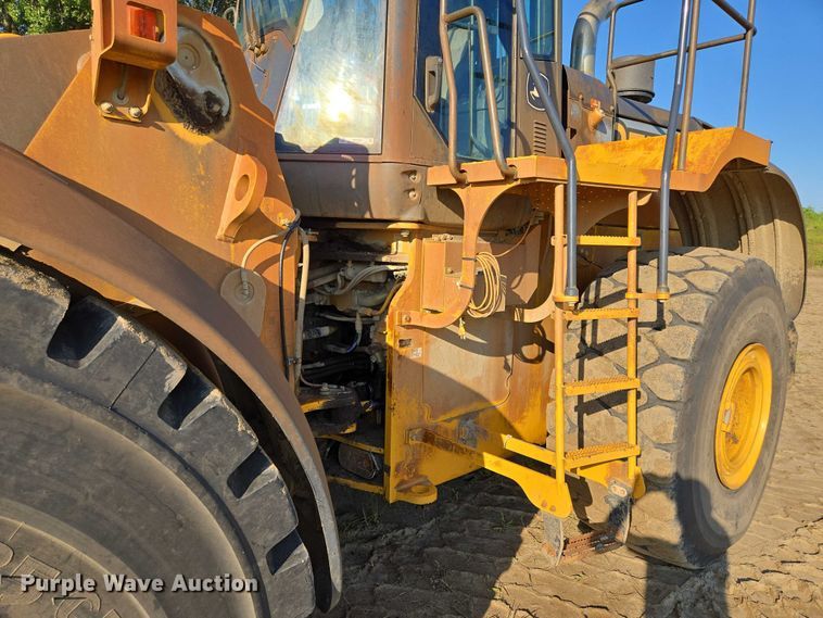 image for item EV1584 2017 John Deere 844K-III wheel loader