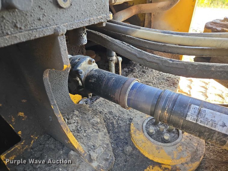 image for item EV1584 2017 John Deere 844K-III wheel loader