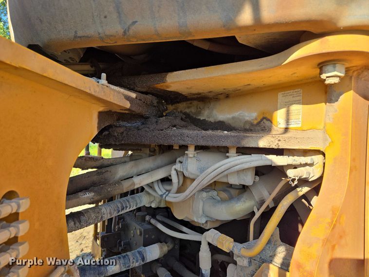 image for item EV1584 2017 John Deere 844K-III wheel loader