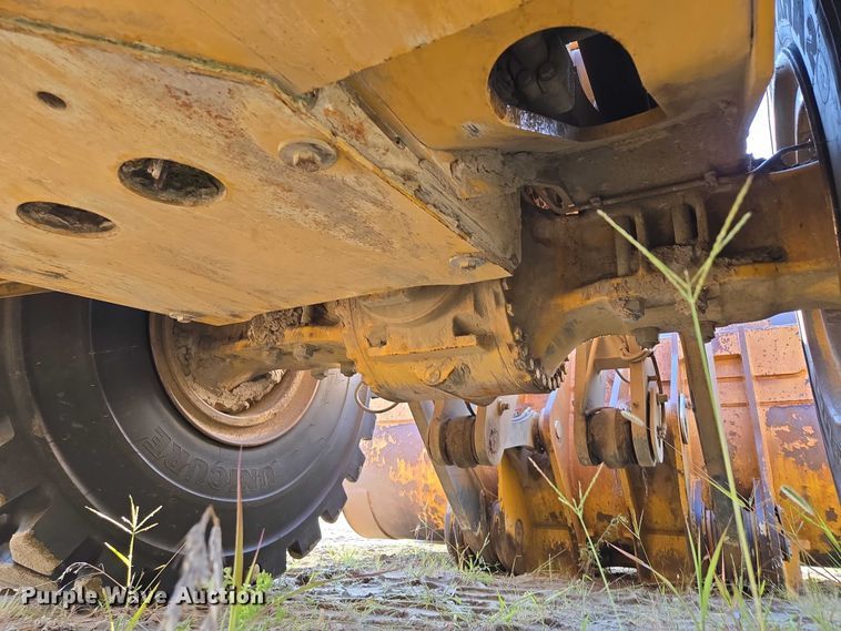 image for item EV1584 2017 John Deere 844K-III wheel loader