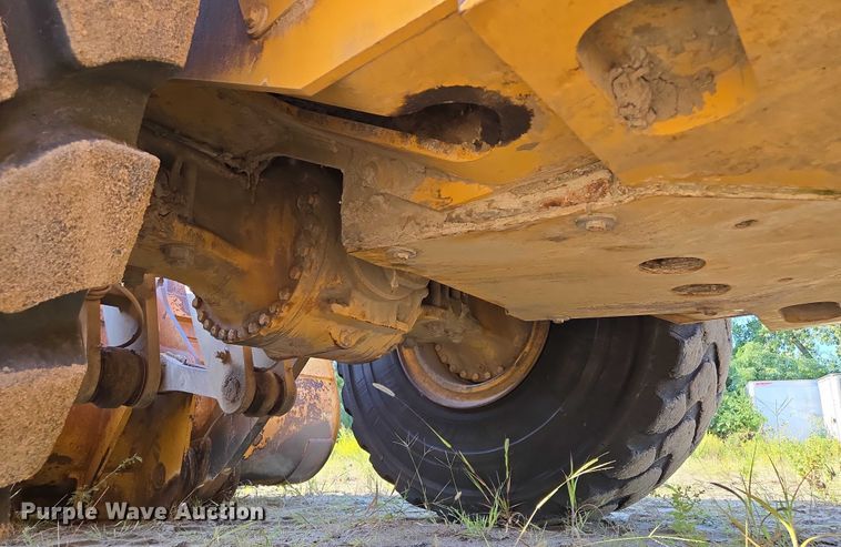 image for item EV1584 2017 John Deere 844K-III wheel loader