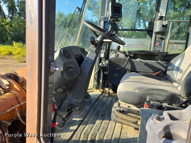 image for item EV1584 2017 John Deere 844K-III wheel loader