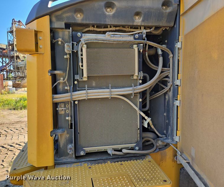 image for item EV1584 2017 John Deere 844K-III wheel loader