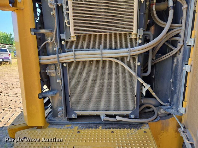 image for item EV1584 2017 John Deere 844K-III wheel loader