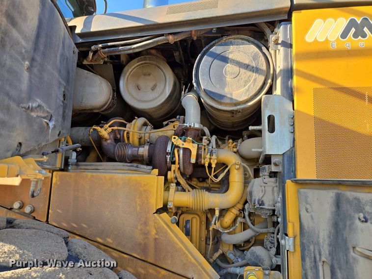 image for item EV1584 2017 John Deere 844K-III wheel loader