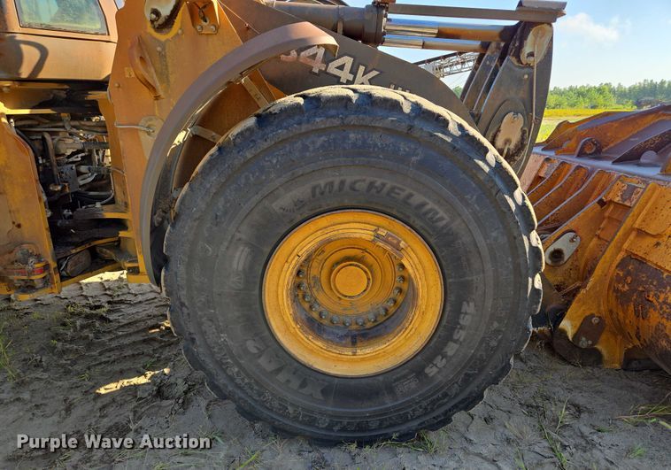 image for item EV1584 2017 John Deere 844K-III wheel loader