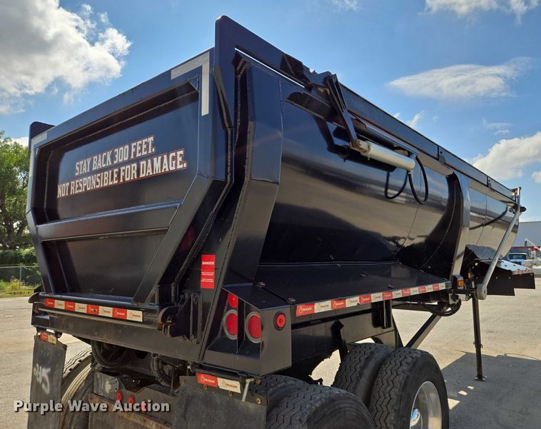 image for item EV1585 2022 Ranco Anvil 25-26QF end dump trailer