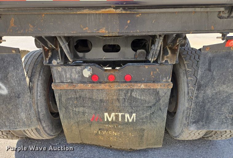 image for item EV1585 2022 Ranco Anvil 25-26QF end dump trailer