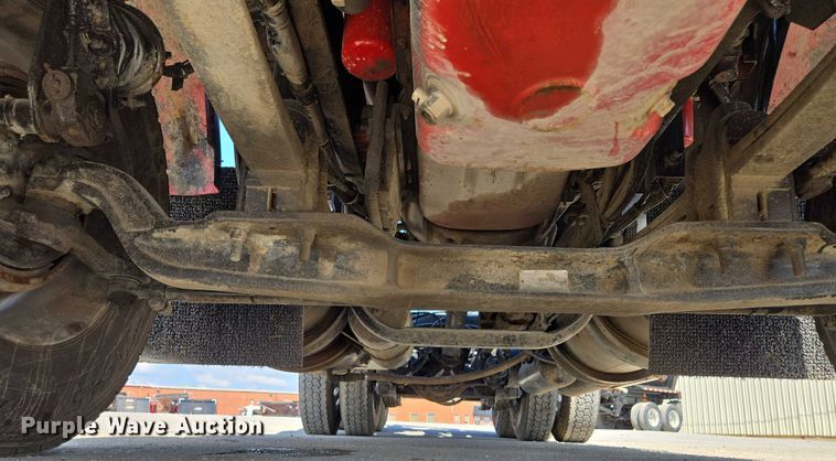 image for item EV1586 2006 Kenworth T800 semi truck