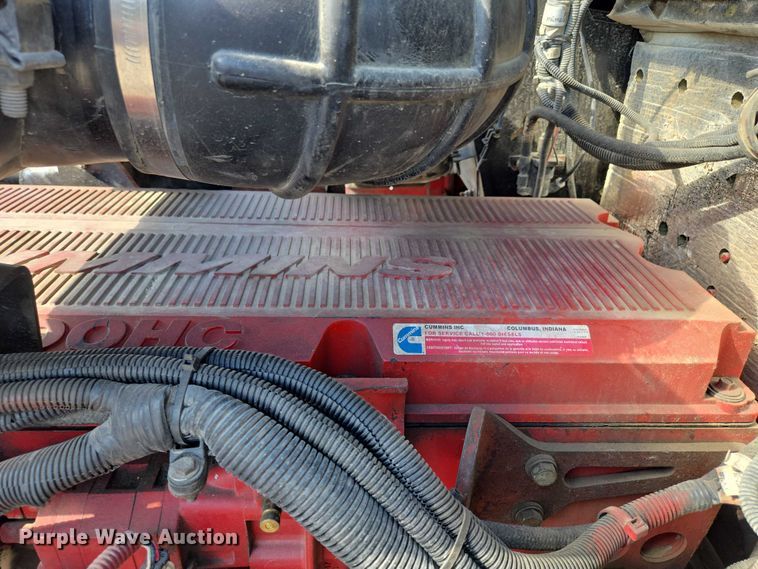 image for item EV1586 2006 Kenworth T800 semi truck