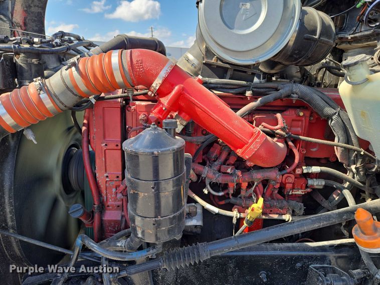 image for item EV1586 2006 Kenworth T800 semi truck